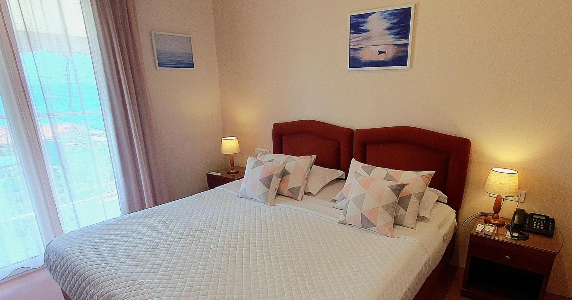 Hotel Acqua Marina - Άκουα Μαρίνα à Agia Marina  Extérieur photo