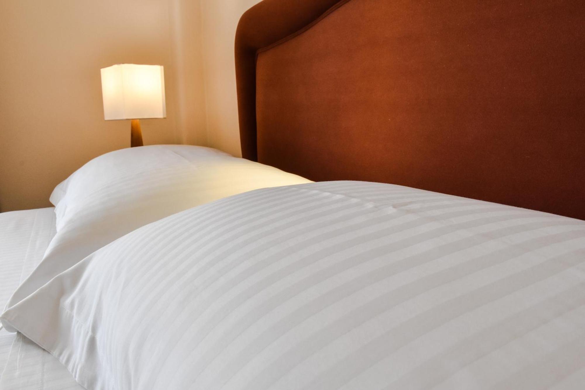 Hotel Acqua Marina - Άκουα Μαρίνα à Agia Marina  Extérieur photo
