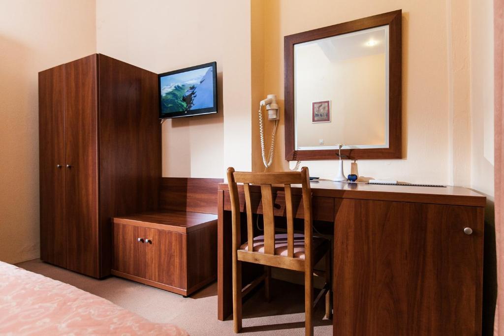 Hotel Acqua Marina - Άκουα Μαρίνα à Agia Marina  Extérieur photo
